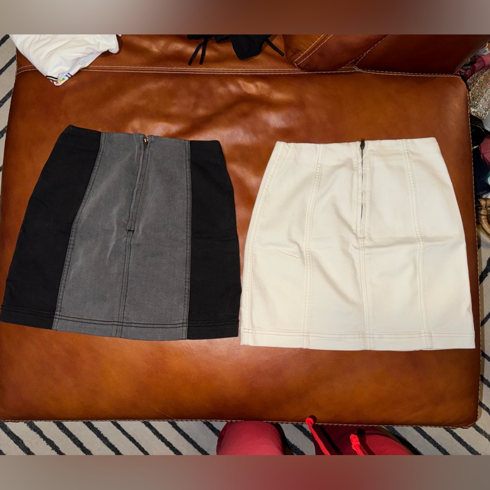 2 FREE PEOPLE DENIM MINI SKIRTS [SIZE 4]